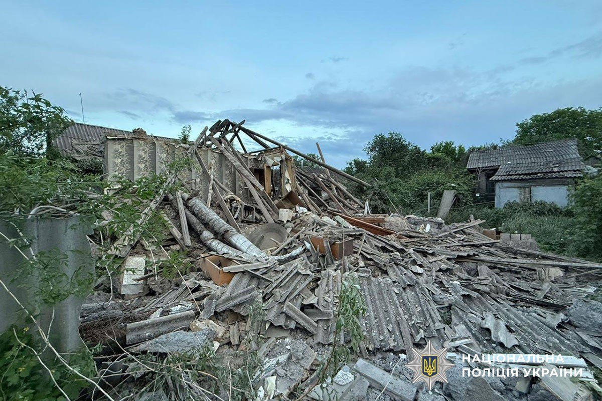 Дрони, бомби та артилерія: росіяни завдали 10 ударів по Краматорську, …