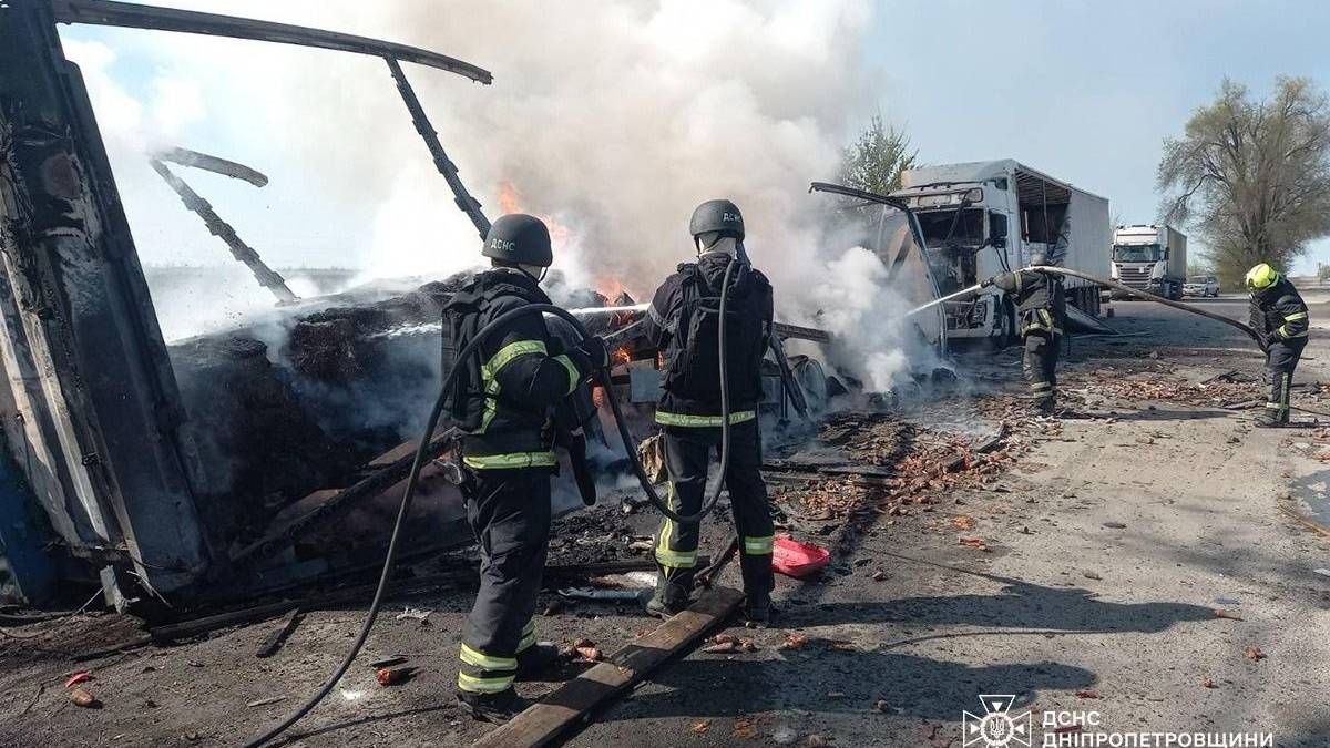 Діти їхали на відпочинок: деталі терористичного удару окупантів по Кам'янському …