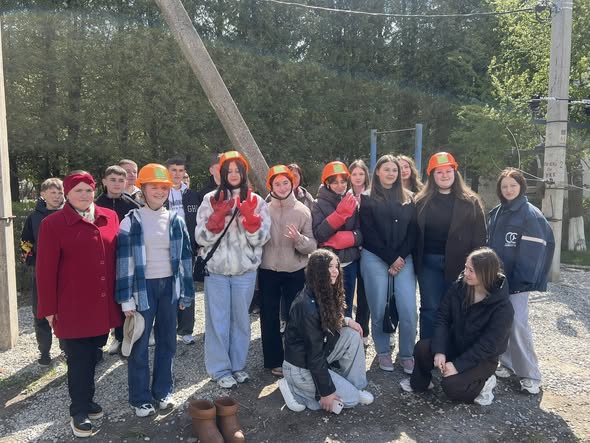 Екскурсія на виїзді: АТ «Прикарпаттяобленерго» провело профорієнтаційну зустріч в Тлумачі