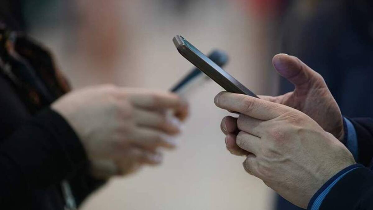 Експерт пояснив, чому смартфон починає працювати повільніше