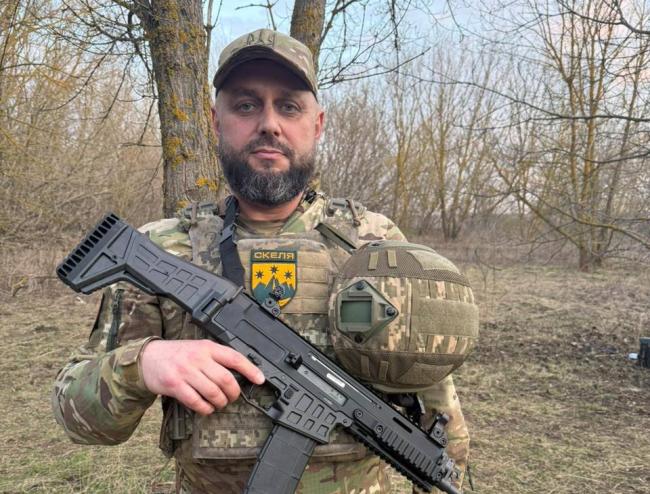 Експрацівники Рівненської АЕС служить командиром взводу у полку "Скеля"