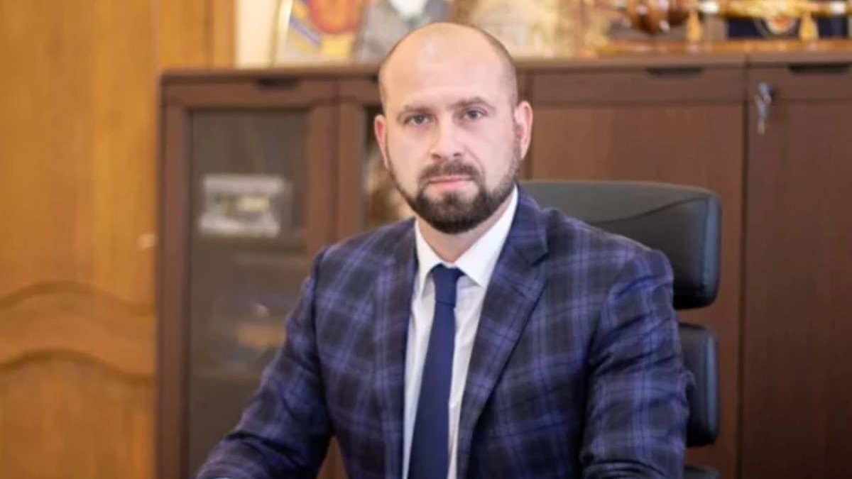 Звинувачений у хабарництві ексчиновник отримав посаду в університеті Херсона