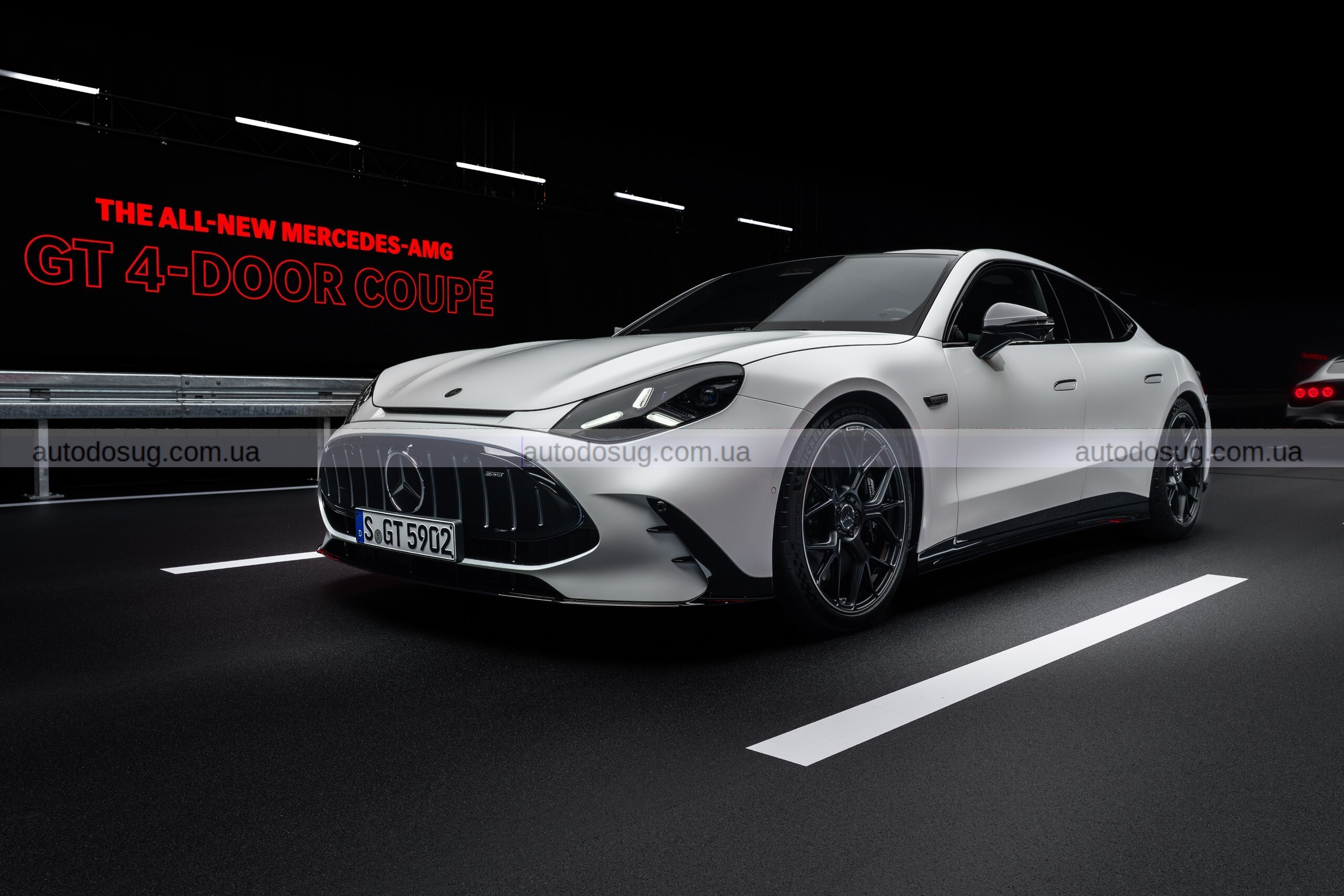 Електричний Mercedes-AMG GT вразив 1153 силами