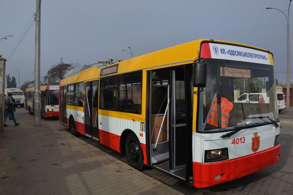Електричні автобуси в Одесі: закупівля, лінії та строки впровадження
