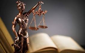 Жительку Рівненського району судитимуть за шахрайство з кредитами