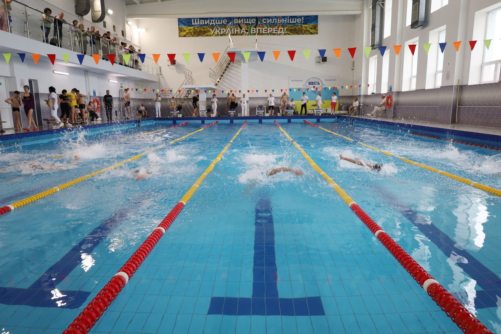 Жмеринські плавці стали призерами чемпіонату Вінницької області