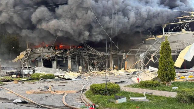 Завтра у Запоріжжі оголосили День жалоби за загиблими внаслідок обстрілу …