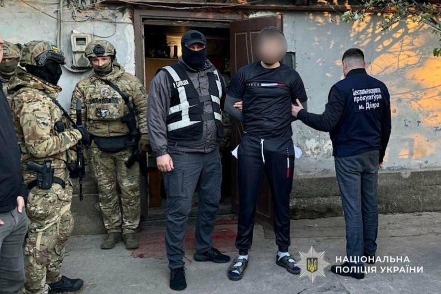 Задушив та скинув тіло у колектор: у Дніпрі розшукали вбивцю