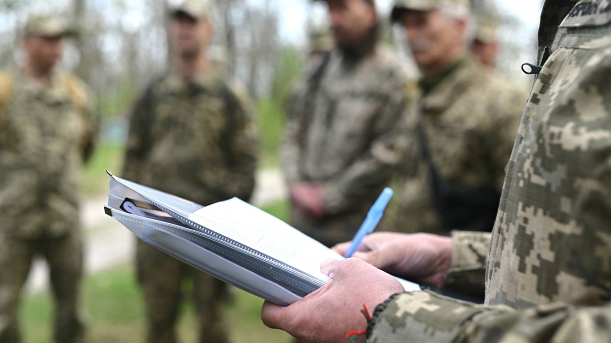 Замість допомоги армії — до ТЦК: з відомим волонтером сталась …