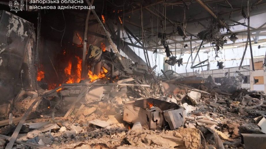 Кількість жертв у Запоріжжі зросла – наслідки авіаудару по місту