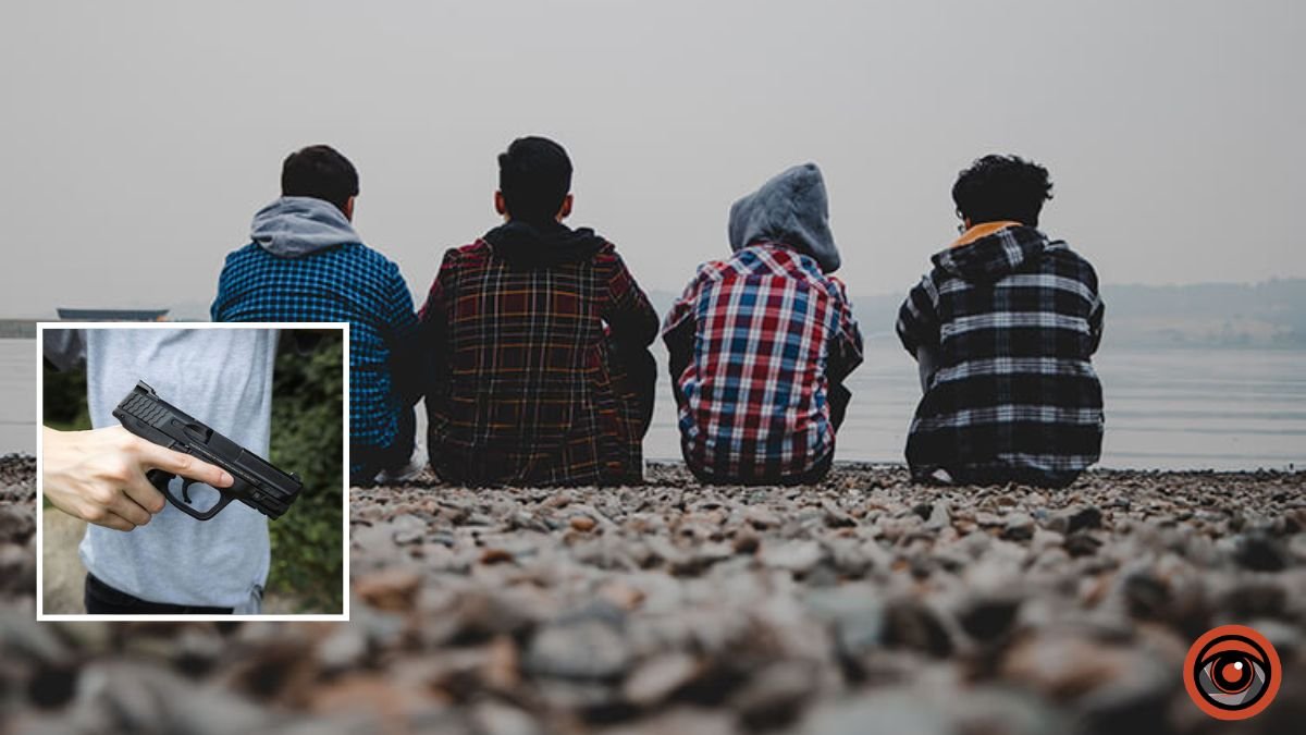 Застрелив 17-річного знайомого: у Дніпропетровській області підліток хотів похизуватись пістолетом …