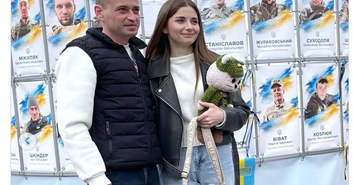 Захисник після 2 років полону особисто зняв свій портрет з …