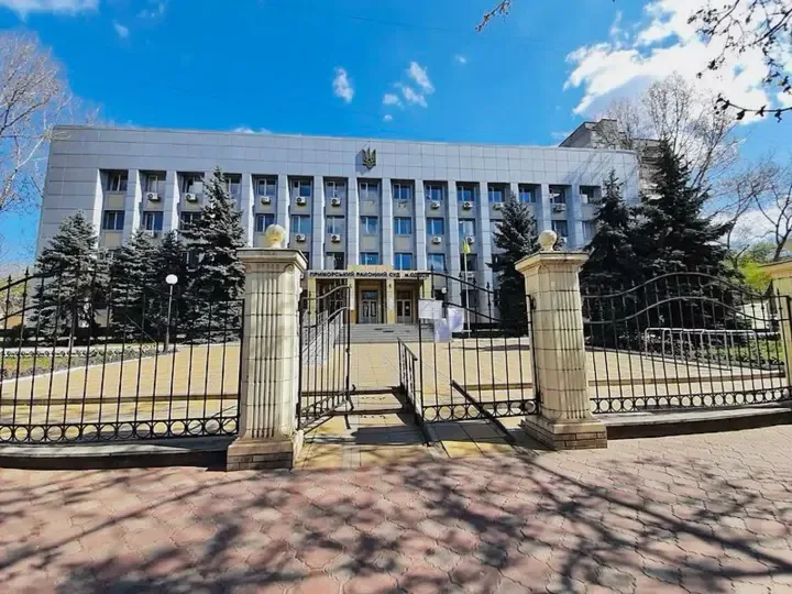 Захист обвинуваченого в медичній недбалості лікаря Odrex зірвав допит медичного …