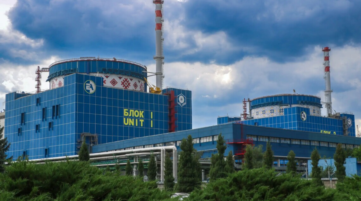 За два дні біля українських АЕС пролетіли понад 160 російських …