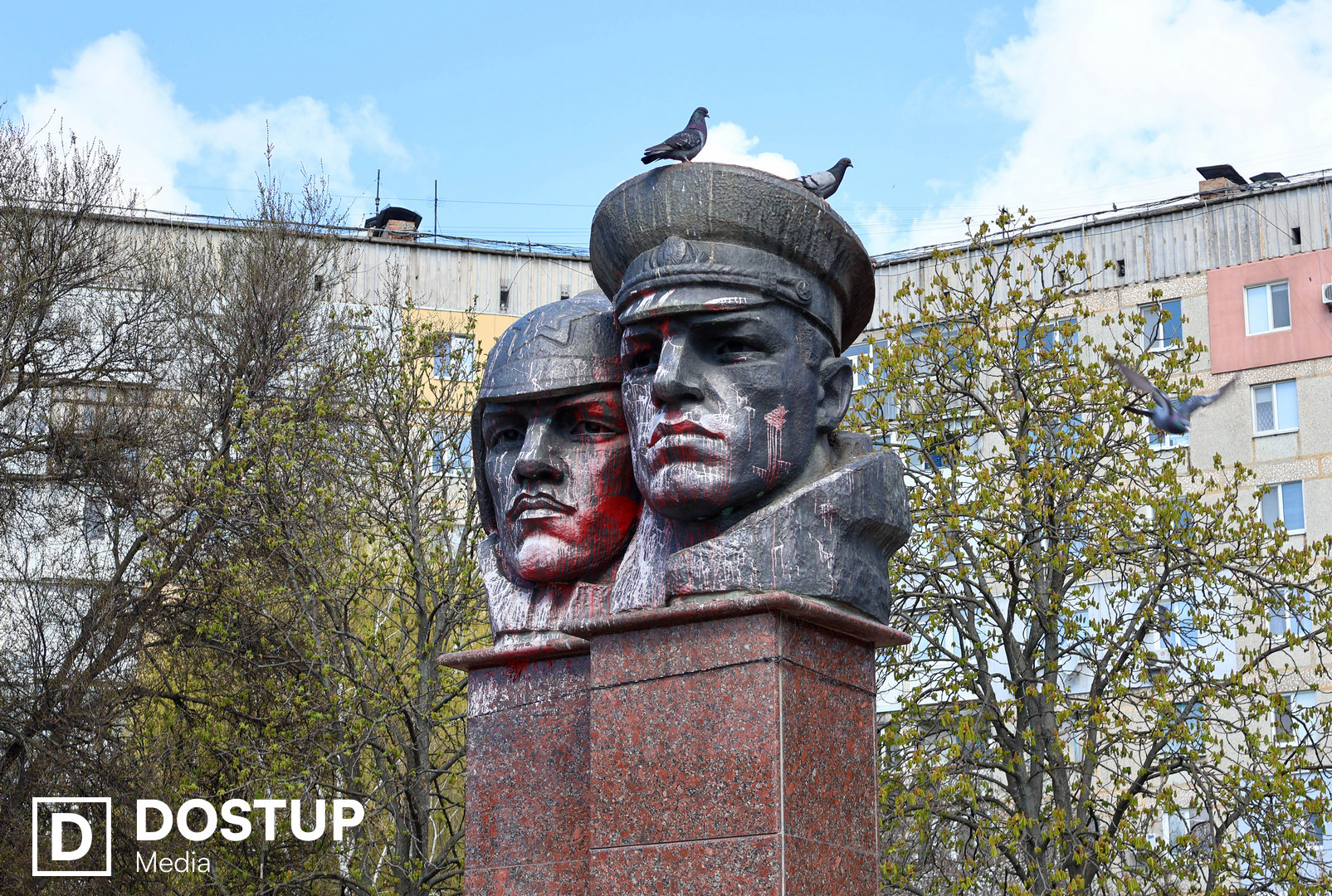 “За 10 років змінилася лише назва”: чому в сквері у …