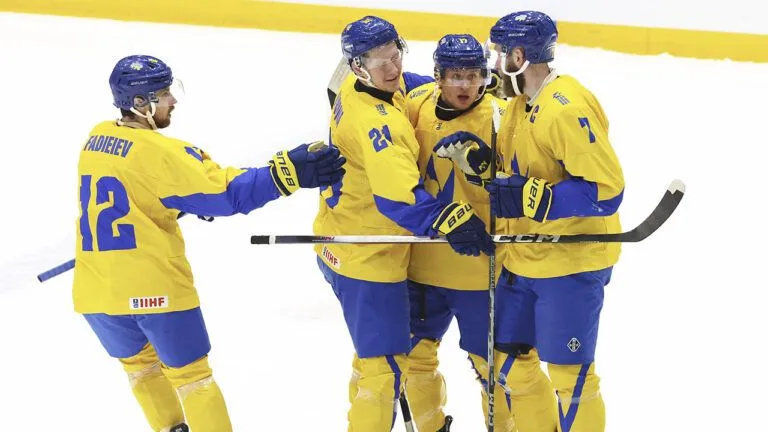 Збірна України вперше за 20 років повернулася до еліти світового …