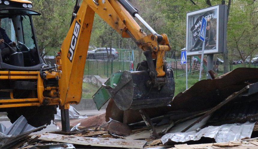 Звільнили 800 "квадратів" території: підсумки демонтажів у Києві за тиждень