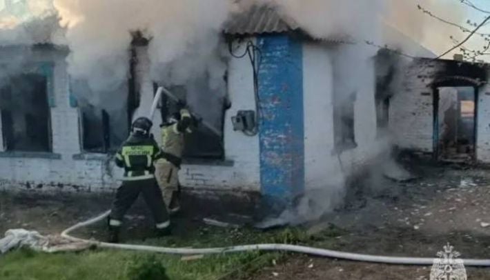 Згоріли живцем: на окупованій території Запорізької області внаслідок пожежі загинули …