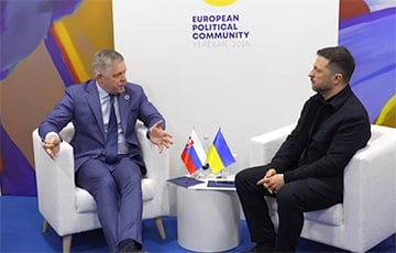 Зеленский в Ереване встретился с премьером Словакии Фицо