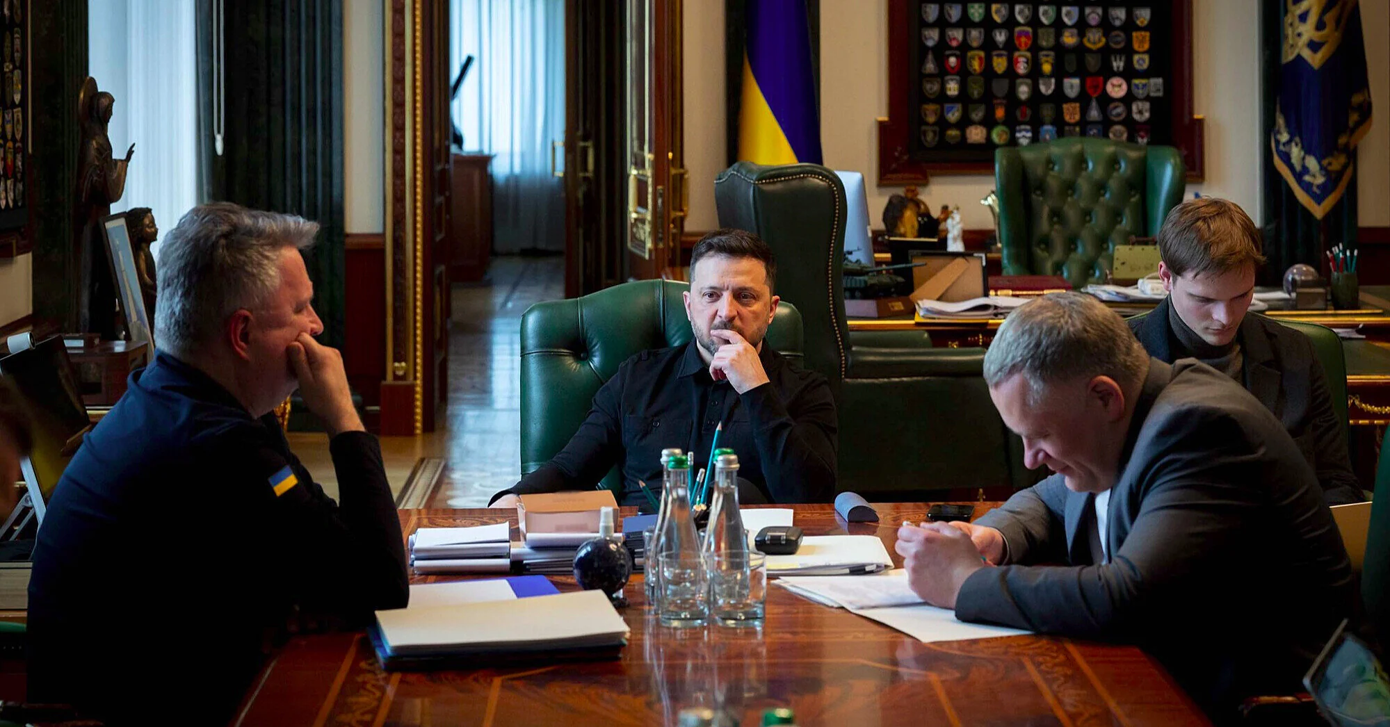 Зеленський запровадив санкції проти білоруських підприємств, які працюють на ВПК …