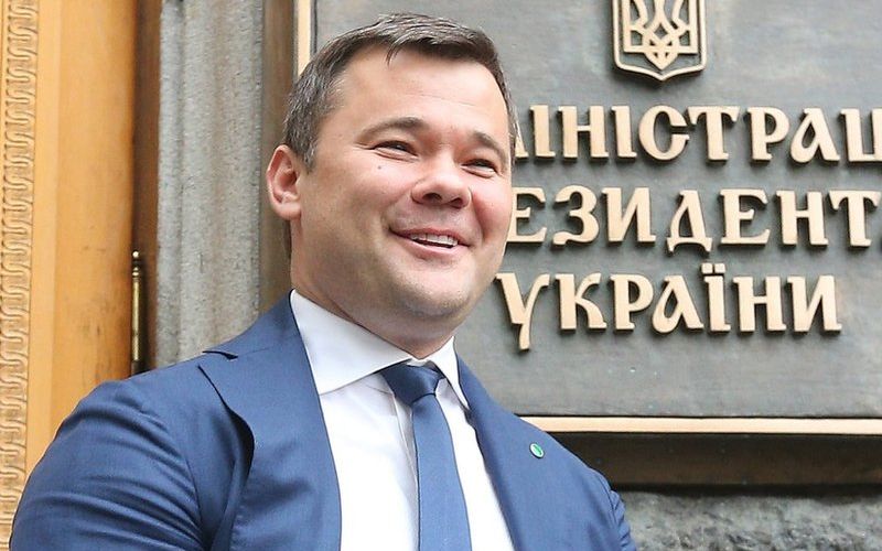 Зеленський ввів санкції проти екс-глави його офісу
