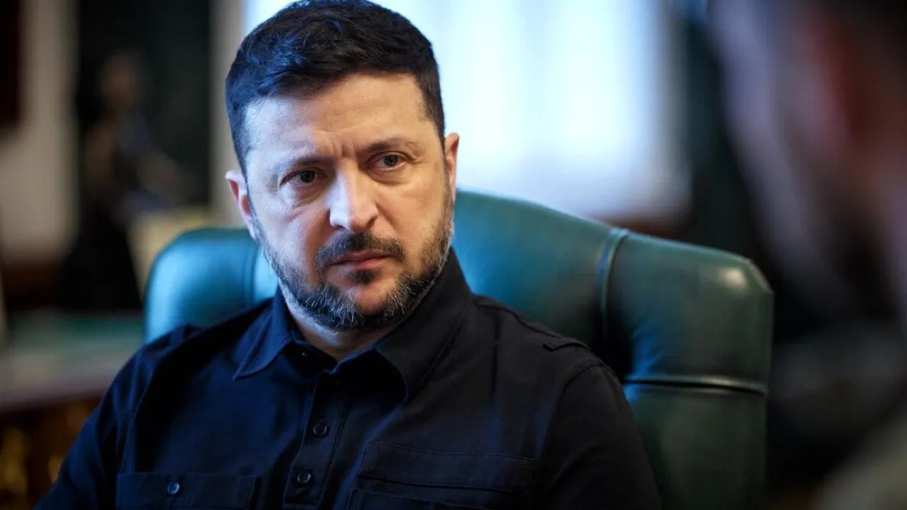 Зеленський відреагував на пропозицію путіна про перемир’я на 9 травня