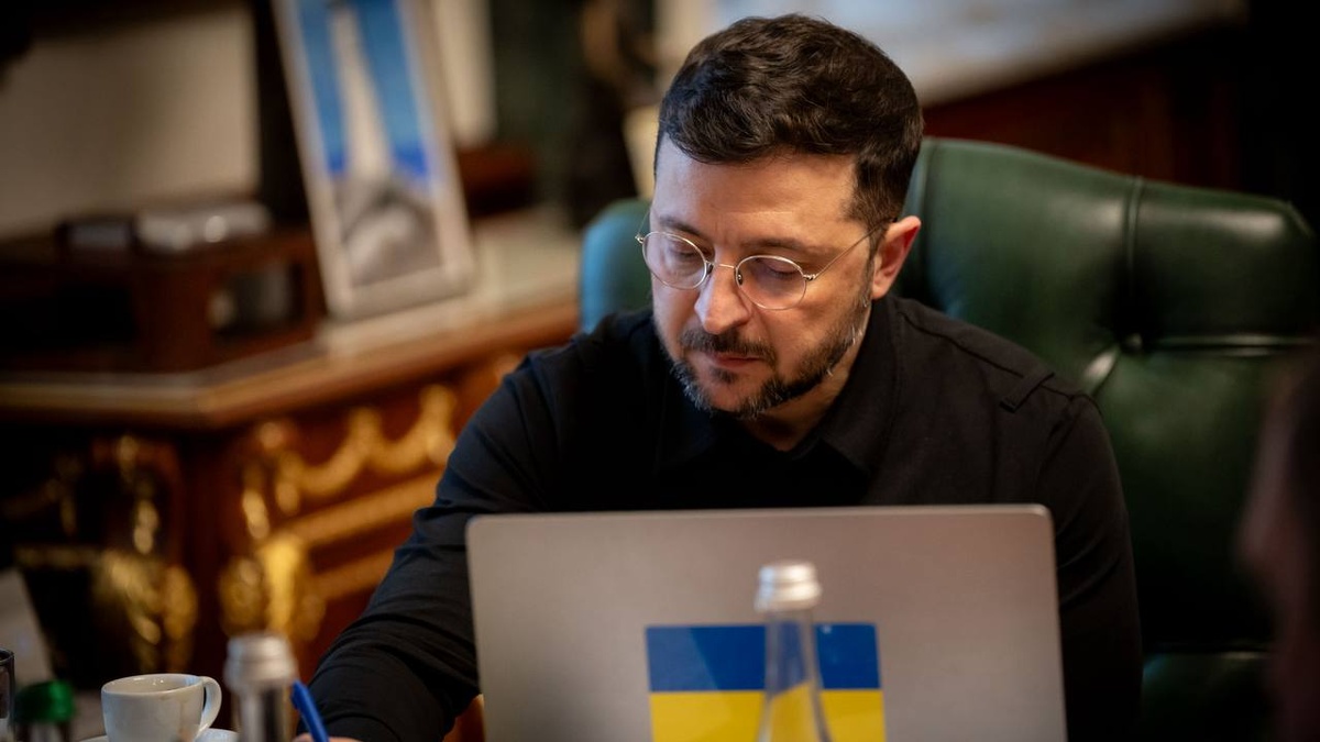 Зеленський доручив Гнатову й Умєрову опрацювати військові модальності drone deal …