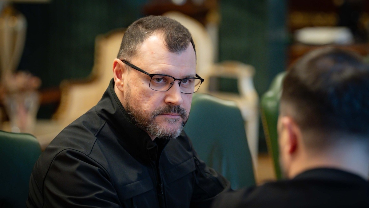 Зеленський доручив розробити законодавчу базу для легальних військових компаній в …