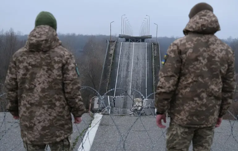 Зеленський заявив про "нетипову" активність на кордоні з Білоруссю: що …