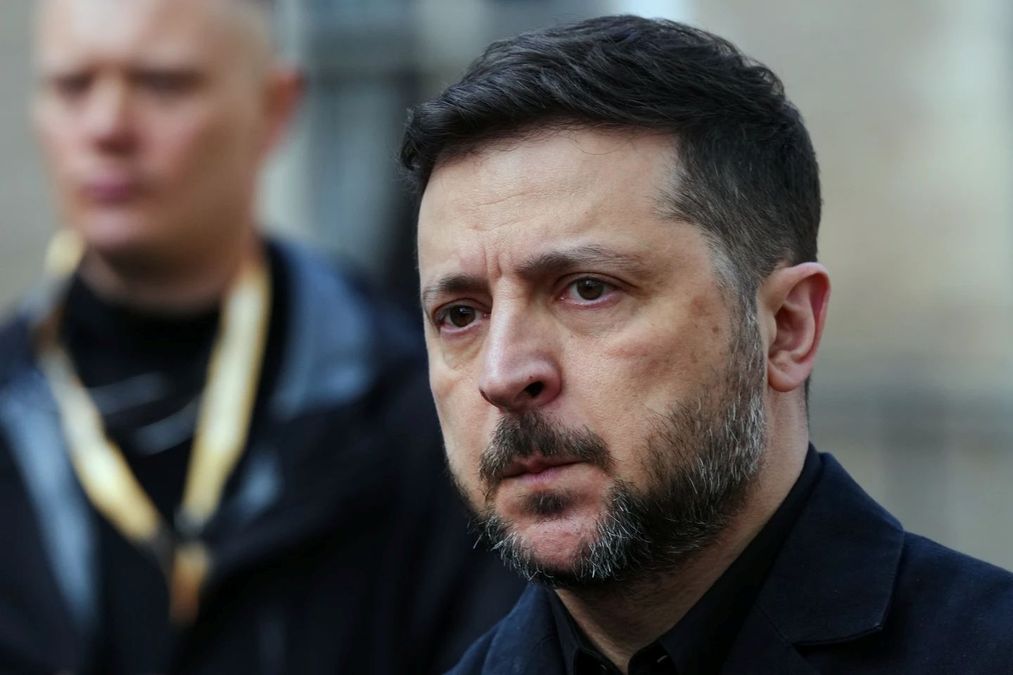 Зеленський заявив, що війна з Іраном ставить Україну у невигідне …