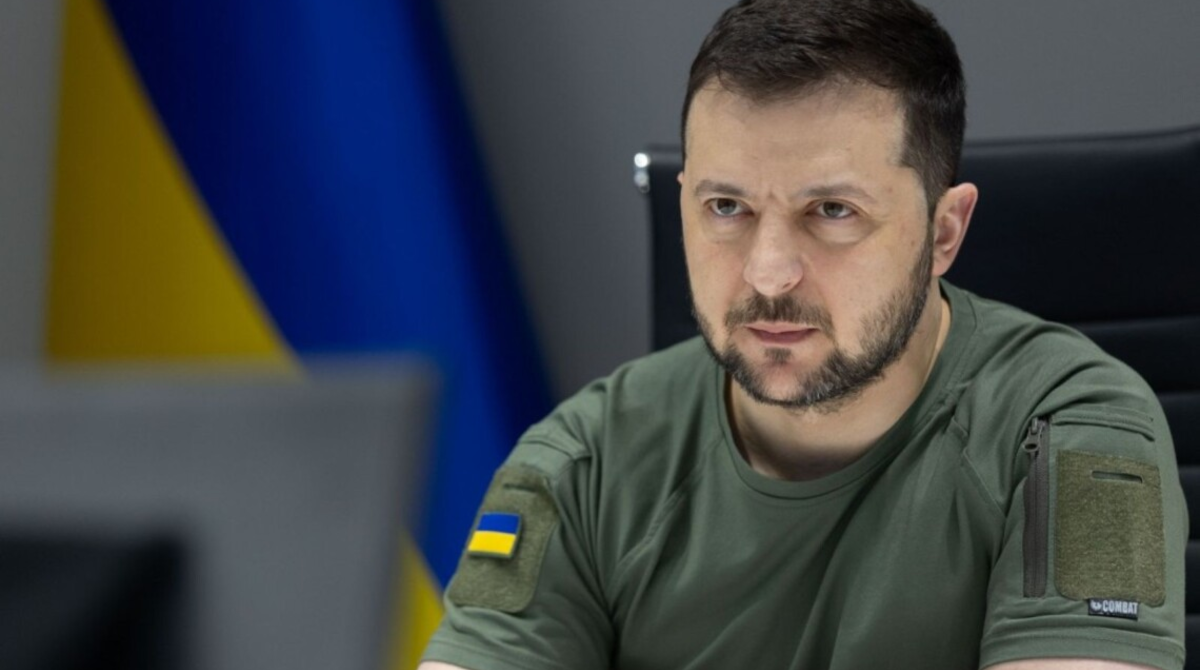 Зеленський може готувати переговорну стратегію з росією без участі США …