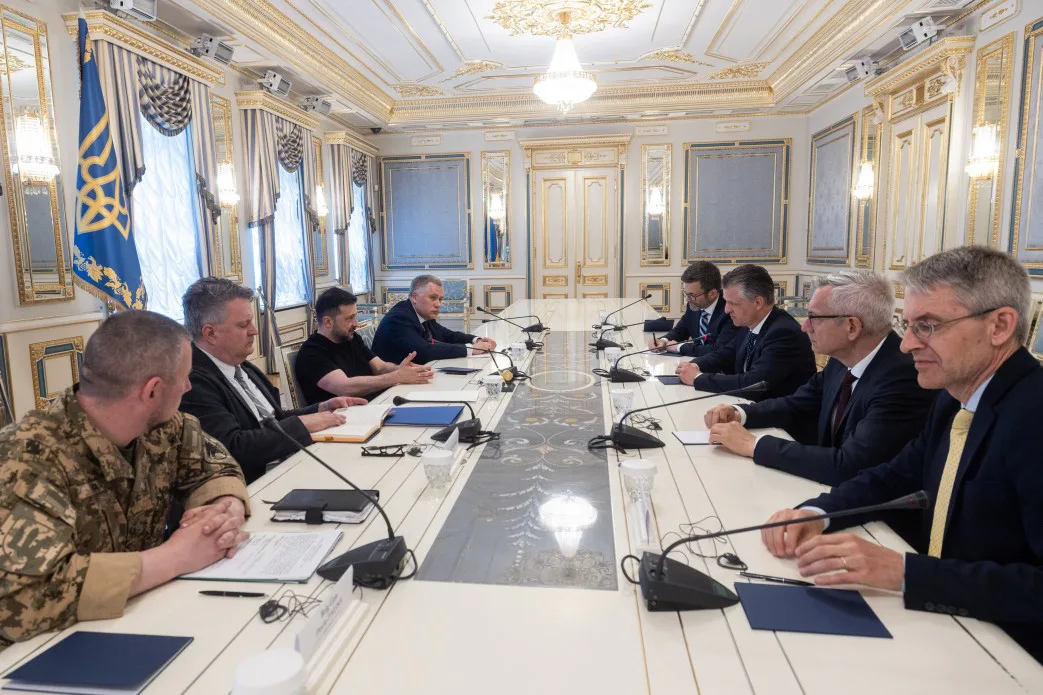 Зеленський обговорив з німецькою делегацією потенційні загрози для Європи з …