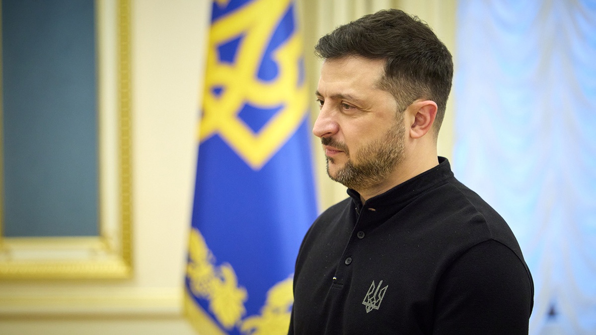 Зеленський повідомив про ураження двох російських танкерів біля порту Новоросійськ