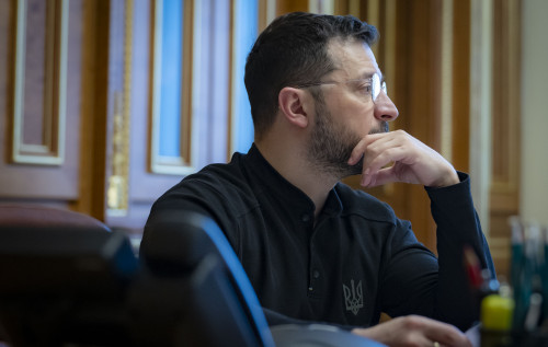 Зеленський про перемир’я з РФ на 9 травня: Путін хоче …