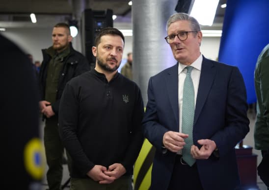 Зеленський про пом’якшення Британією антиросійських санкцій: "Ми сигнали передали"