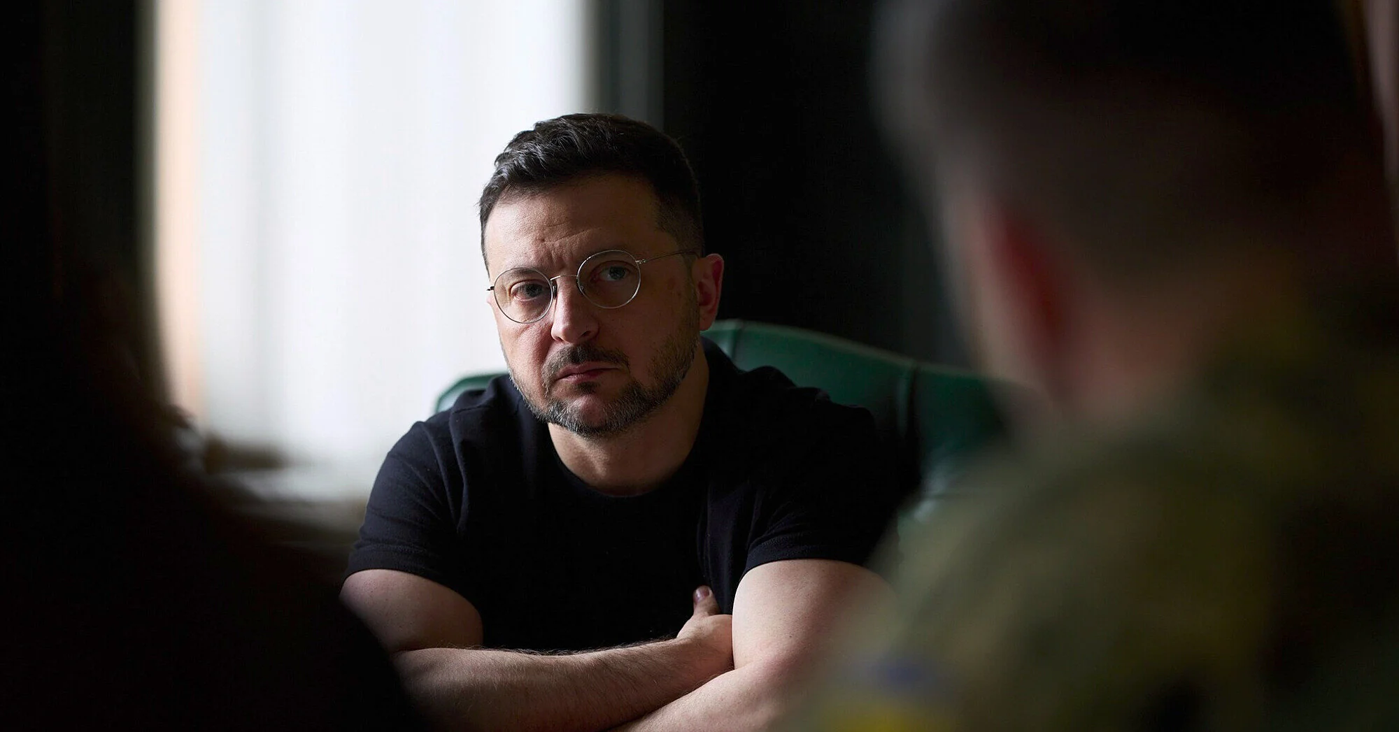 Зеленський розкритикував обговорення "перемир'я" на 9 травня без участі України