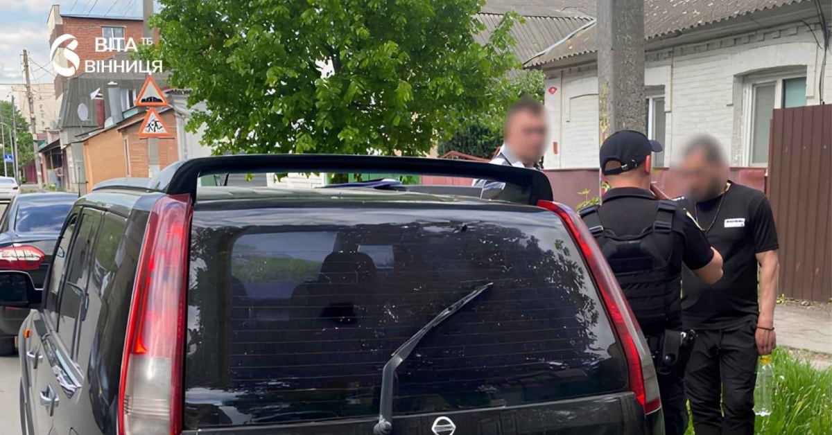 Зник із гаража: як вінницькі поліцейські вирахували викрадача чужого Nissan