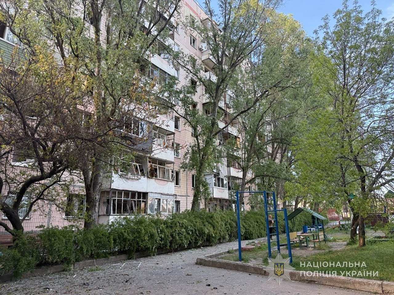 Знищено майно людей: наслідки російських ударів по Запорізькій області 6 …