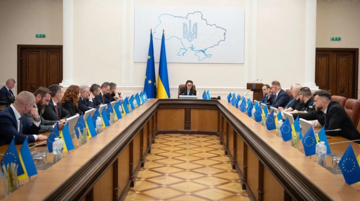 Кабмін планує побудувати енергооб'єкти на понад 1,3 ГВт у семи …