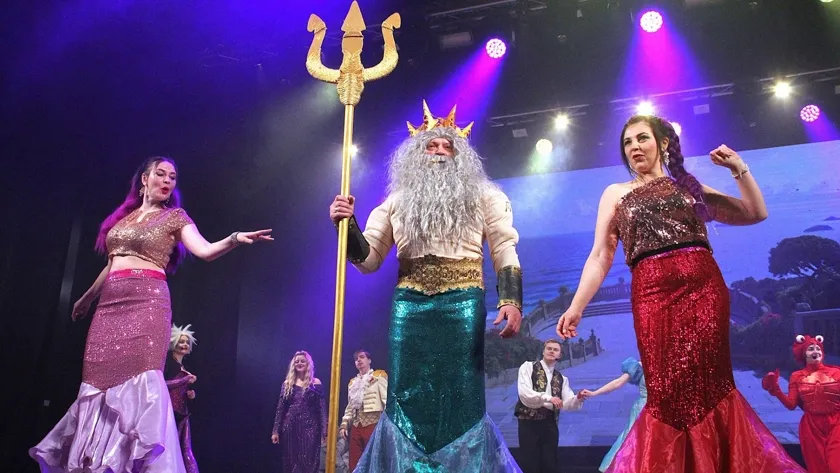 Казковий сезон у Чернігові відкрила «Русалонька»