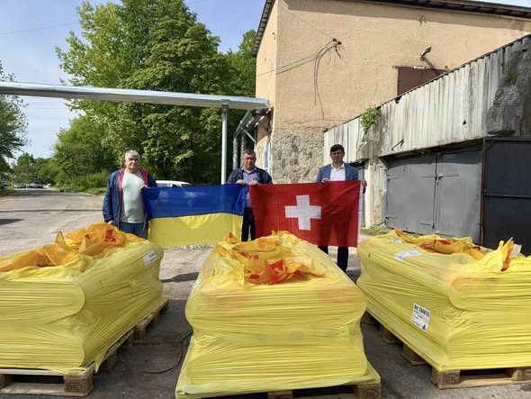 Калуська центральна районна лікарня отримала 6,5 тонн гуманітарної допомоги зі …