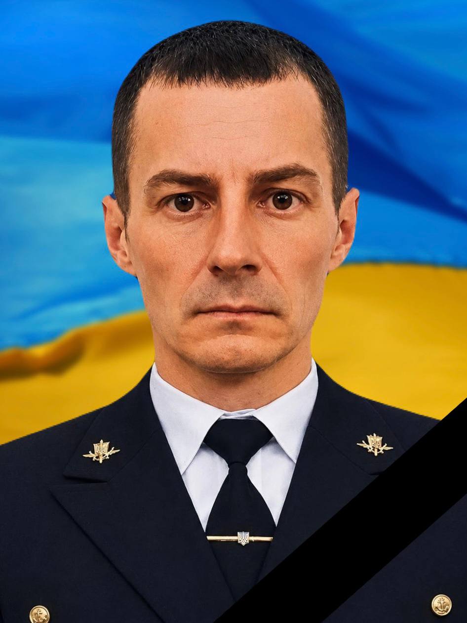Кам’янське провело в останню путь солдата Сергія Клочка