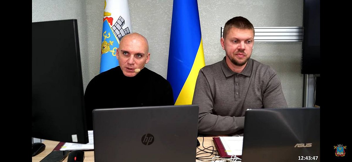 «Катитесь в аннали історії»: мер Миколаєва запропонував депутатам скласти мандати