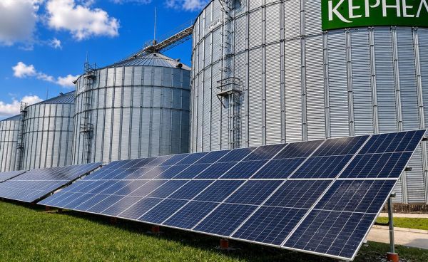 Кернел встановлює сонячні електростанції на елеваторах: де вони вже працюють …