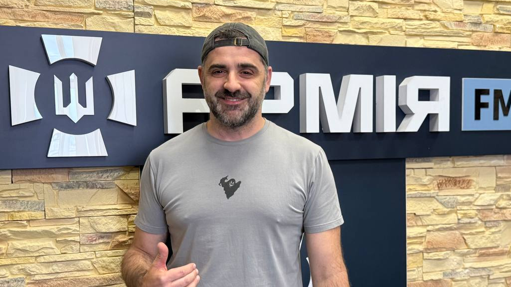Кирило Буданов, Black Hawk і понад 1 мільйон доларів — …