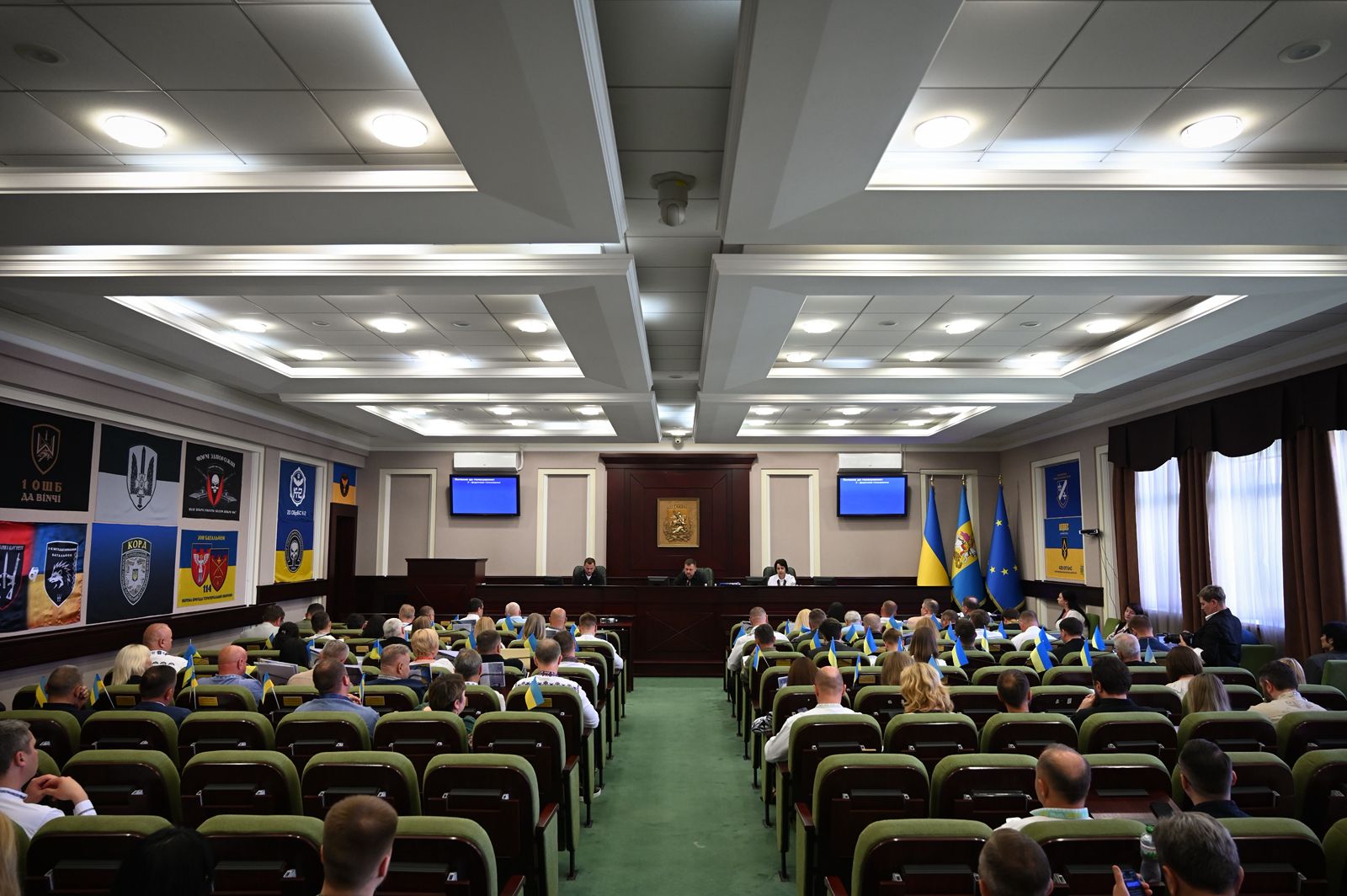 Київська облрада ухвалила програму розвитку інфраструктури Київщини: цього року витратять …