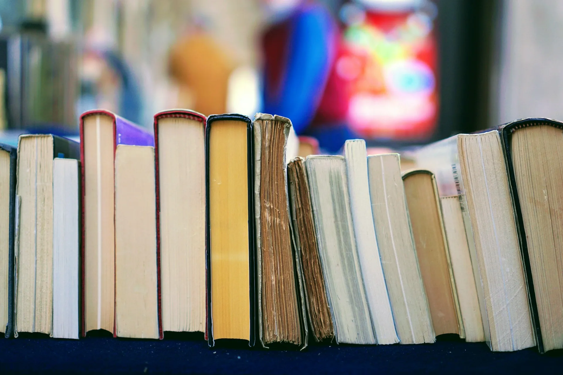 Книжковий ринок України балансує на межі номінального зростання та реальної …