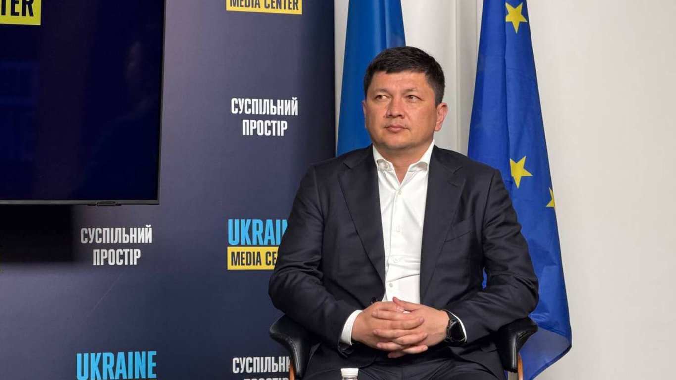 Кораблебудування, заводи та обмін студентами: Кім про візит до Кореї