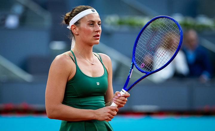 Костюк — про рукостискання з Потаповою: «Зміна громадянства ніяк не …