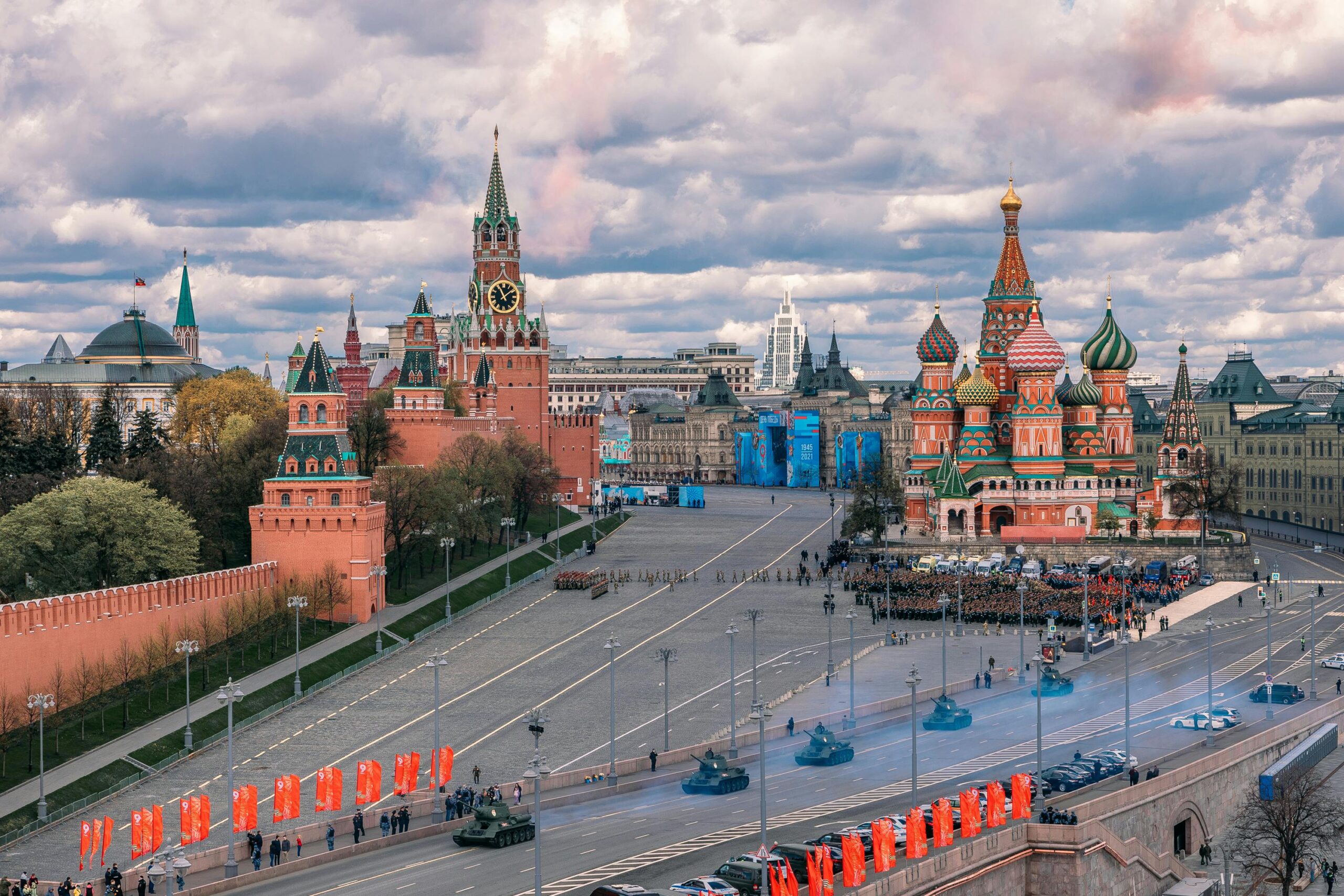 Кремль оголосив про плани припинити вогонь на 9 травня незалежно …